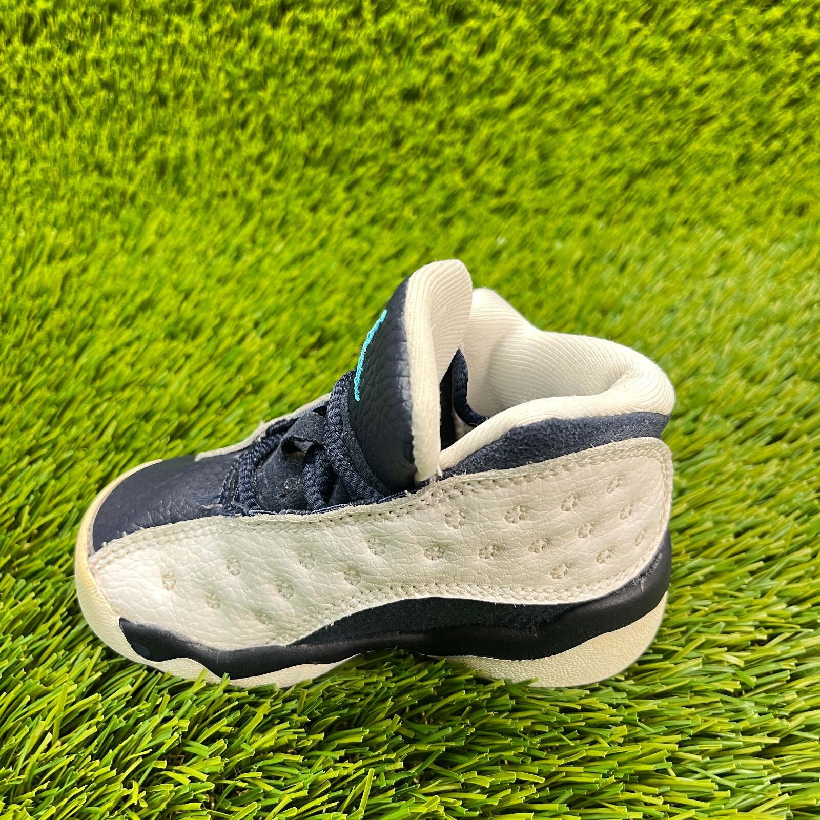 Nike Air Jordan 13 Retro Toddler Size 5C Blue White Athletic Shoes Sneakers thumbnail 2