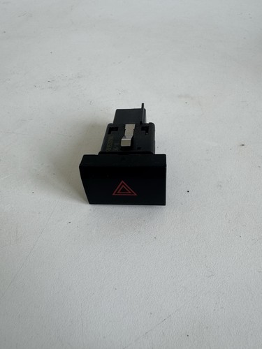 VW Polo 6R Bj.2010 Warnblinklichtschalter 6R0953509A