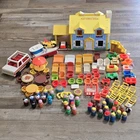 VTG FISHER PRICE HOUSE #952 FAMILY HOUSE PLAYSET 1969 HUGE LOT WITH ACCESSORIES