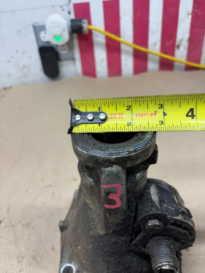 69 70 71 72 CHEVROLET 3 VELOCIDADES AUTOMÁTICO OEM AUTOMÁTICO CARCASA TRASERA TH350 TURBO 350 80 Foto 3 de 4