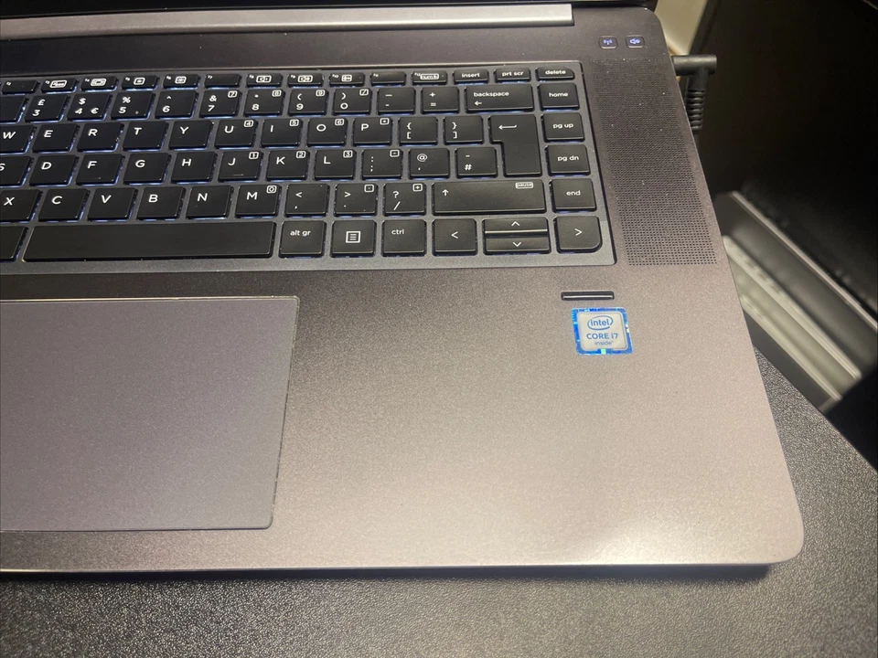 Hp Zbook Studio G3 Core i7 6700HQ Laptop 16GB 256GB SSD Win 11 NVIDIA M1000M - Image 3 of 4