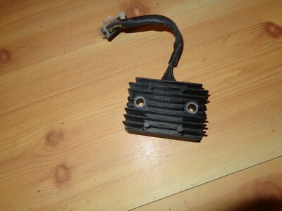 1988-07 Kawasaki EX250 EX 250 Ninja 250R Voltage Regulator 21066-1030