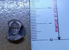 Pin Argentina Presidente Juan Domingo Perón Peronismo Talla 1/2" x 1/4" Aprox