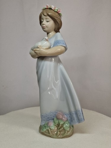 Vintage SpanIsh Porcelain Figurine, 'Peaceful', from Lladro #6807 - Picture 3 of 24