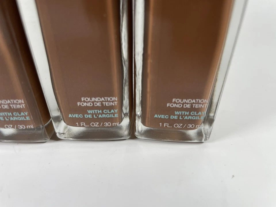Lot Of 4 Maybelline Fit Me Matte Poreless Foundation Deep Shades Clay 365 Nutmeg - Image 3 of 4