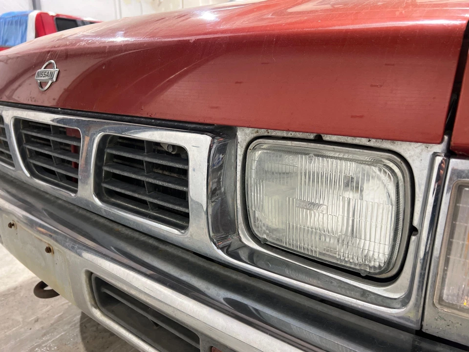 1993 - 1997 Nissan Pickup Chrome Grille - Image 4 of 4