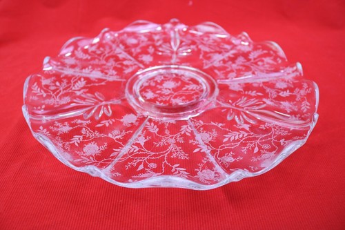 Chintz Fostoria Round Serving Cracker Platter Etched Flower Baroque Scallop 13 " - Picture 4 of 7