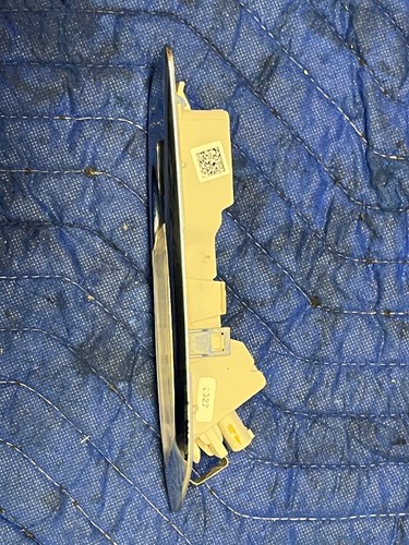 🚘 2010-16 BMW F10 528i 535i 550i FRONT LEFT SIDE TURN SIGNAL LIGHT 7154167 OEM - Picture 4 of 5
