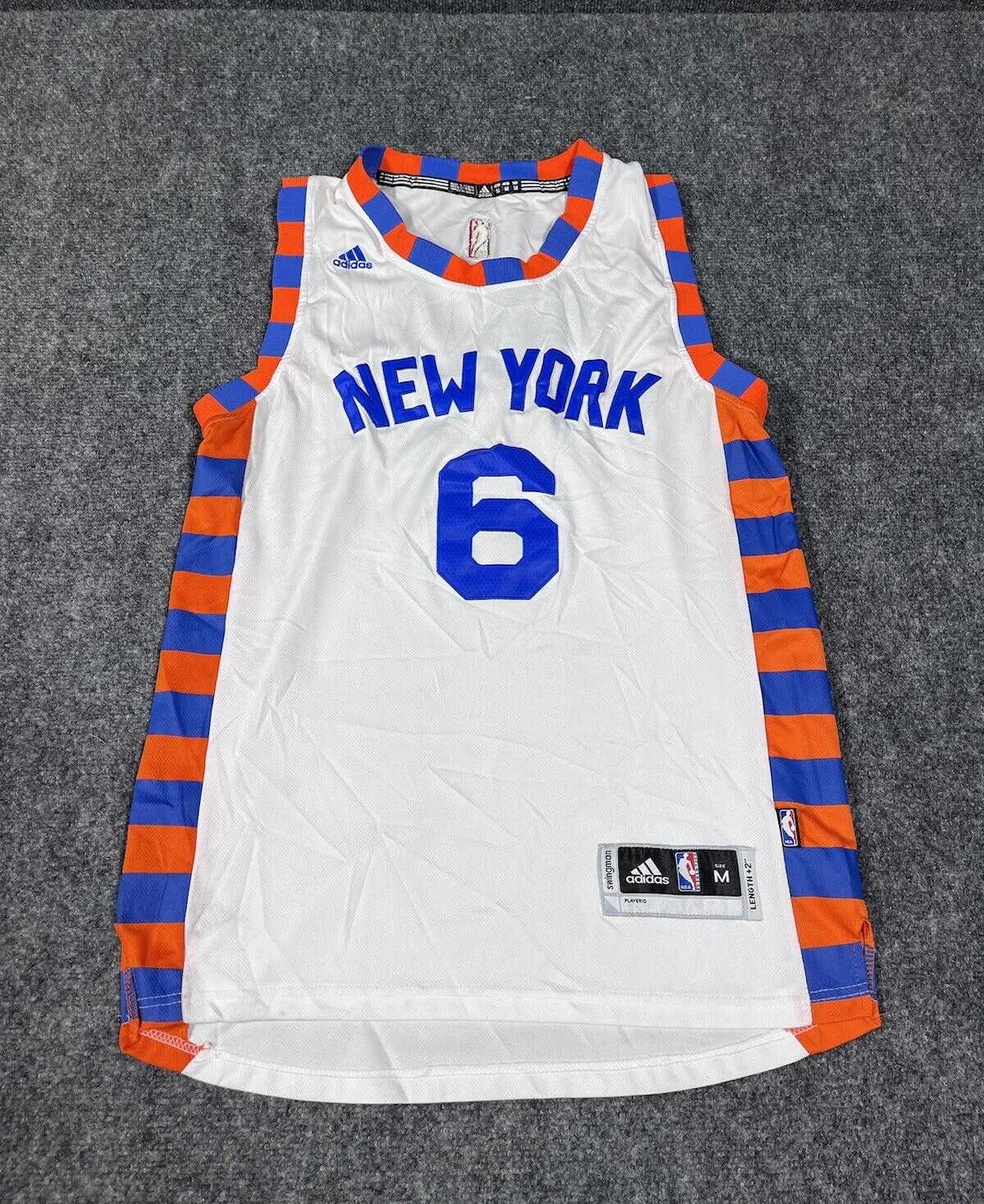 Adidas New York Knicks Kristaps Porzingis Basketball Jersey Mens Size M White