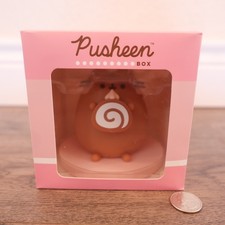 Pusheen Box Chocolate Vinyl Figure Sweets Summer 2025 Cake Roll