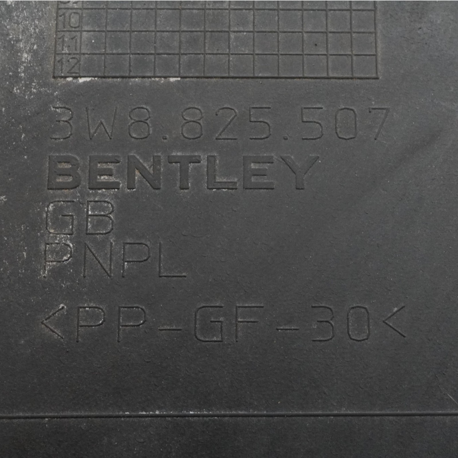 Bentley Continental GT 2003-2012 Rear Right Undertray cover P/N 3W8825507