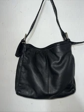 STONE MOUNTAIN BLACK LEATHER BAG, MEDIUM, LEATHER IS SOFT