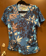 Butter-Soft Stretch Scrub Women's Small Floral Short Sleeves V-Neck Blue
