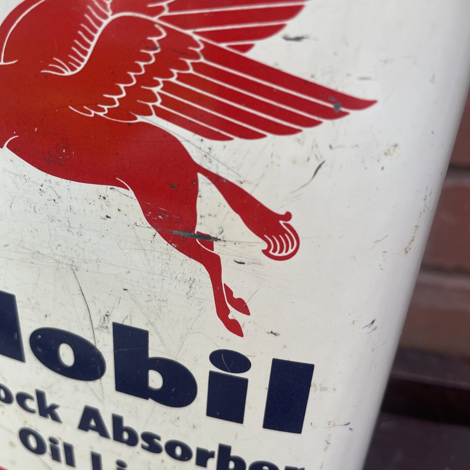 Vintage Mobil Oil Can Shock Absorber Oil Light Retro Collectable 