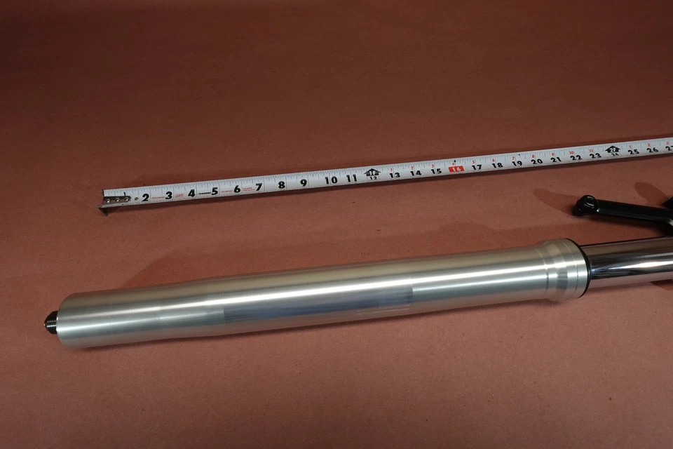 Horquilla delantera izquierda tubo amortiguador Kawasaki Ninja ZX1400 ZX14R 2006-2011 Foto 3 de 4