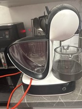 Nescafé Dolce Gusto Capsule Coffee Machine 15 Bar 1500W 0.8L Black/White