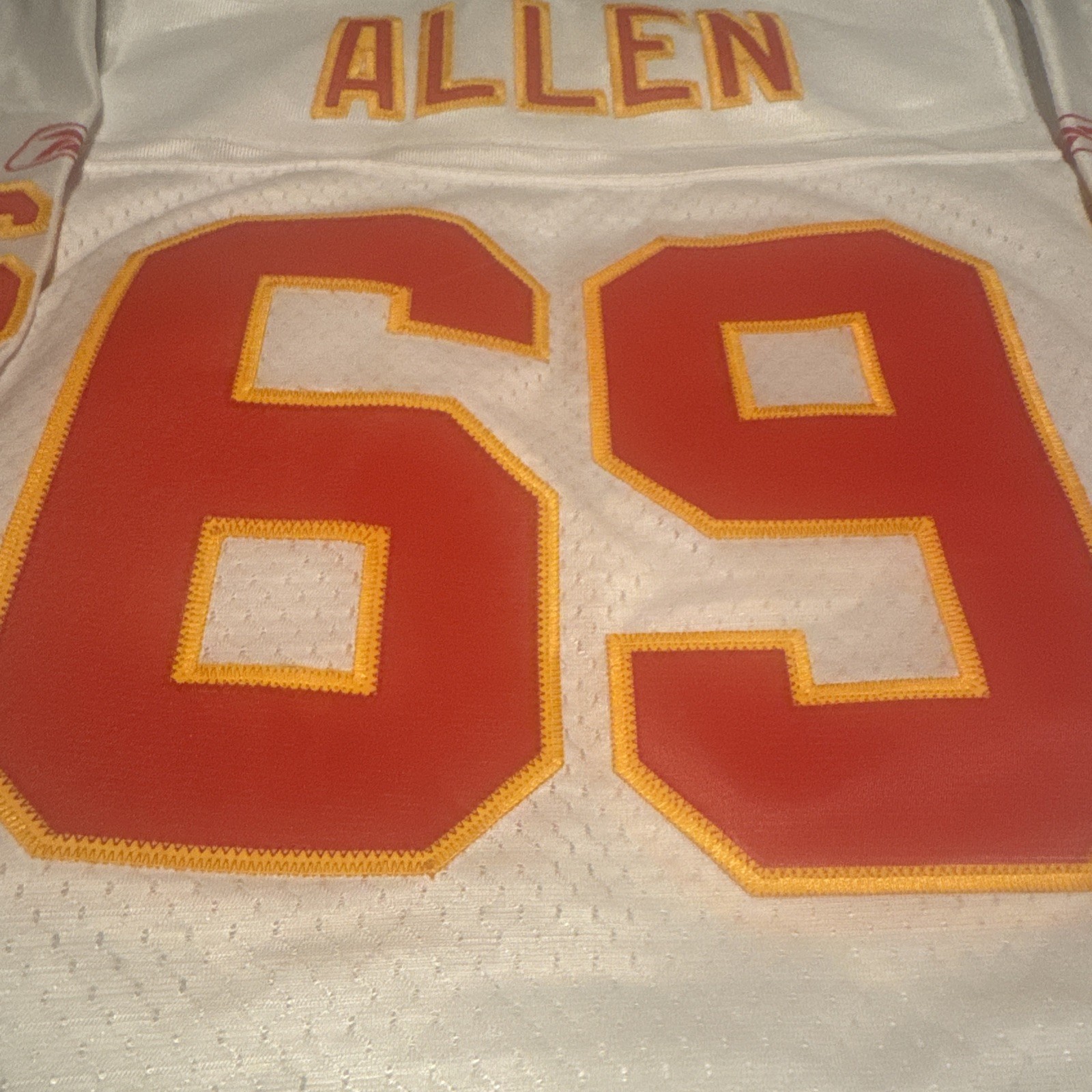 KC Chiefs White Stitched Jersey Jarred Allen . New W/tags Size L Women’s Reebok thumbnail 7