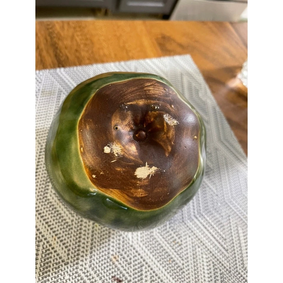 Estatuillas grandes de conejo y manzana verde vintage de cerámica marrón de porcelana Foto 4 de 4