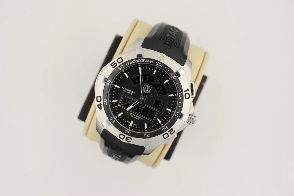 Tag Heuer CAF1010.FT8011 Mens Aquaracer Digital Chronograph Watch Black Silver - Image 2 of 4