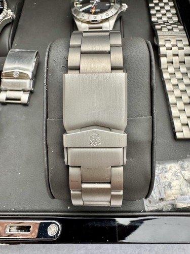 Steinhart Swiss watch Collection with Solid Wood Presentation Box & Accessories - Picture 15 of 24