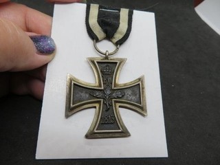 WWI German Iron Cross FW1813/W1914 2nd Class with Maker's Hallmark on Ring