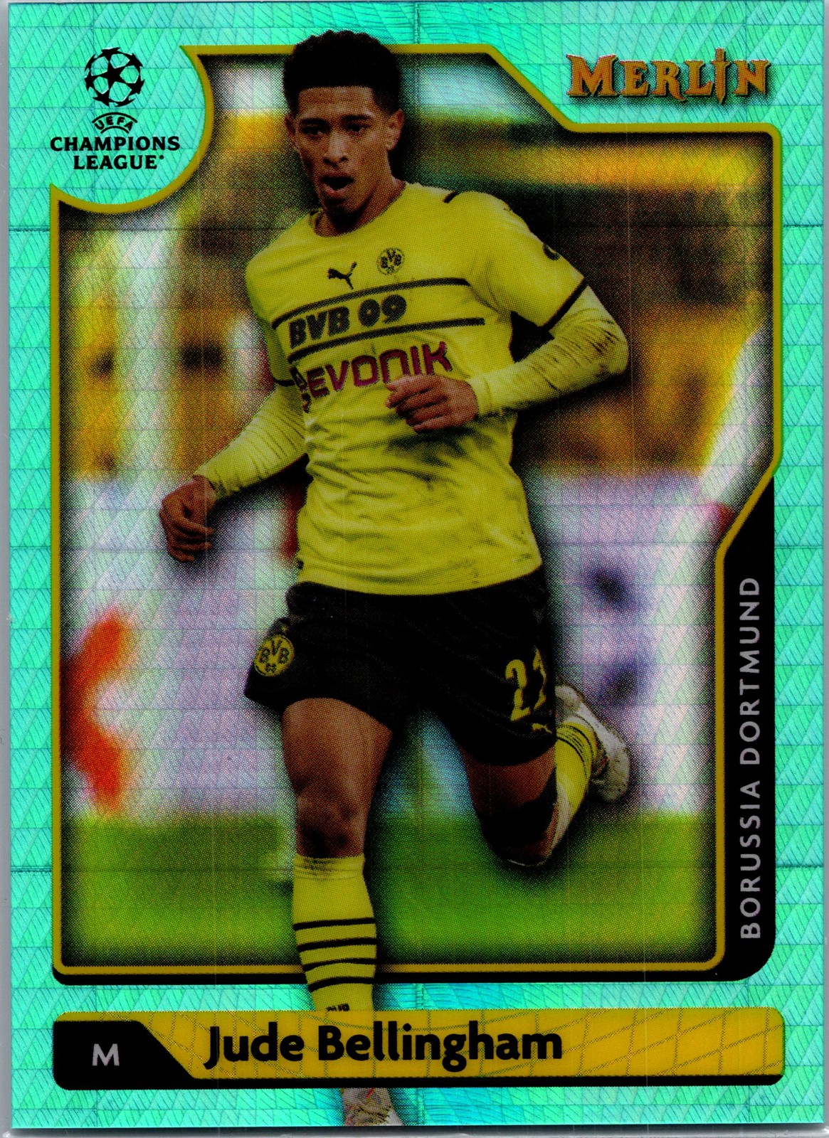 2021-22 Merlin UEFA Champions League #90 Jude Bellingham Aqua Prism Refractor