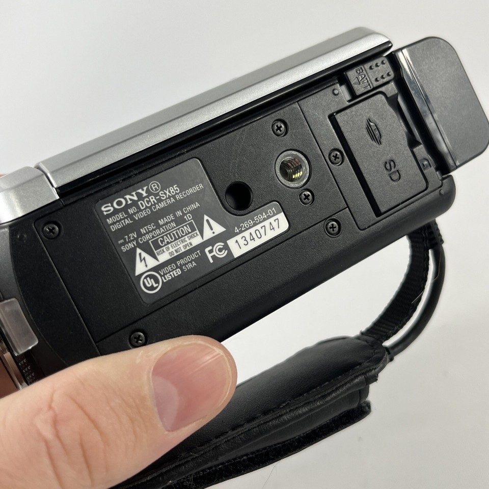 Sony Handycam DCRSX85 Carl Zeiss Camcorder w/ Battery TESTED eBay