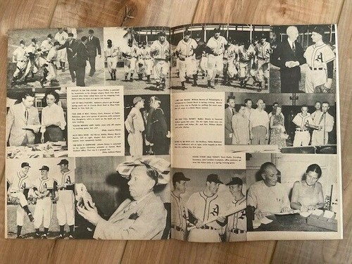 1953 PHILADELPHIA ATHLETICS YEARBOOK - 2ND TO LAST YEAR IN PHILLY - GREAT SHAPE - Picture 4 of 4