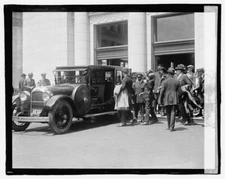8" x 10"  1923 Photograph of Rudolph Valentino