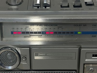 Hitachi TRK-8290 Vintage Boombox AM FM Radio Cassette Recorder Hitachi TRK-8290 Vintage Boombox AM FM Radio Cassette Recorder