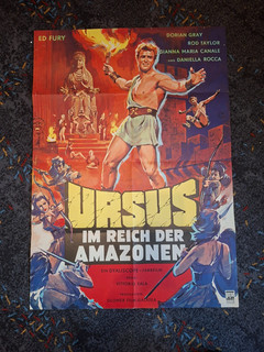 1 A1 Plakat Ursus im Reich der Amazonen