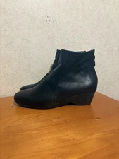 Spring Step Kali Black Leather Ankle Boots Booties Women’s Size EU 40 US 9