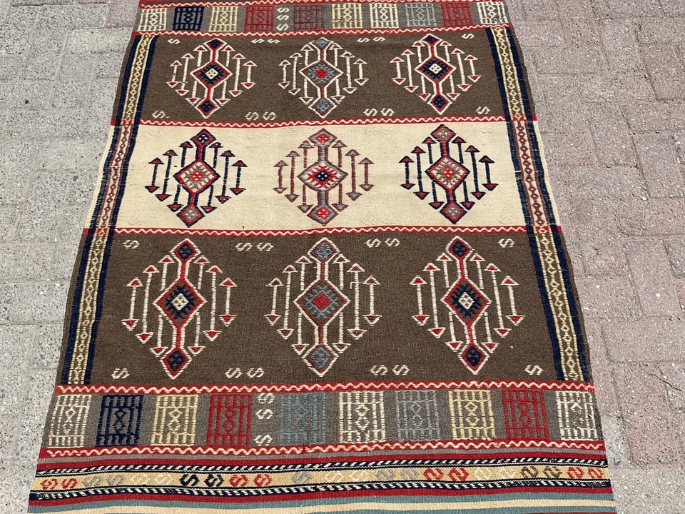 4 x 6 ft Kilim Rug – Boho Area Rug, Small Turkish Accent Rugs for living room - Image 4 of 4