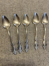 Oneida Community Brahms, Stainless Steel, Grapefruit Spoons Set Of Five