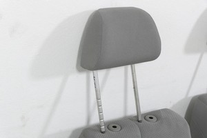 VW Passat 3C Kopfstütze Sitz Sitze vorne rechts oder links grau