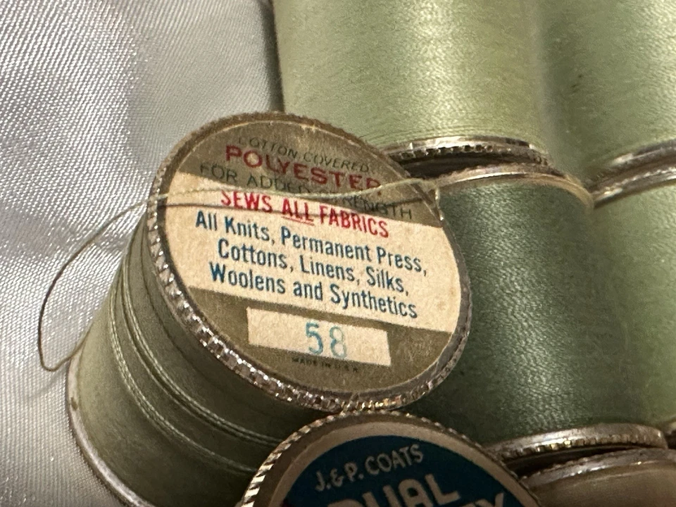 LOT of 10 J & P’s Coats GREEN #58 Thread 300 Yd VARIOUS - Image 3 of 4