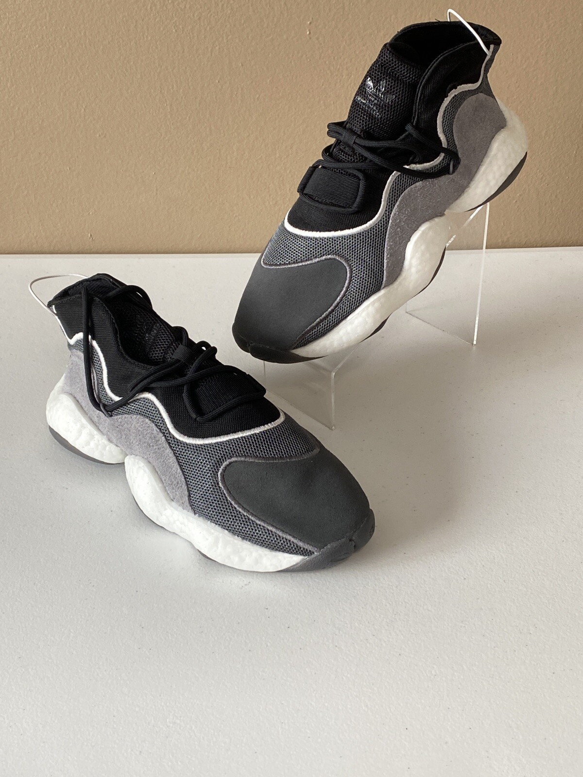 circa shoes with strap