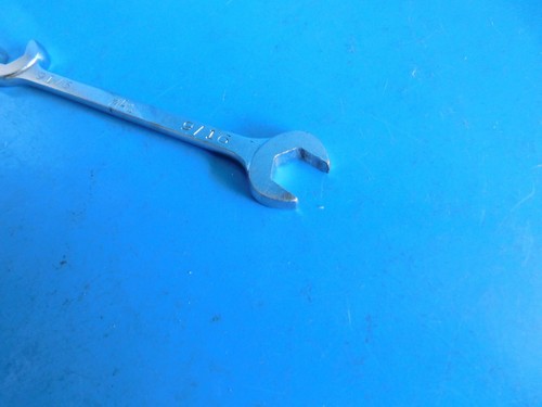 USED, MAC TOOLS " 9/16 IN. " ANGLE HEAD WRENCH, PART #DA18 - Picture 3 of 4