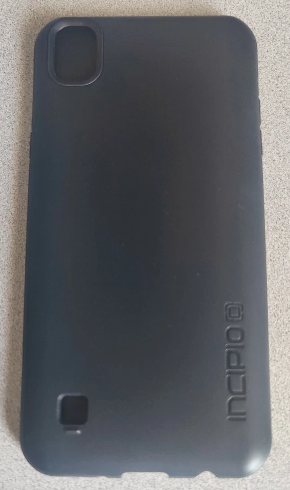 Funda Flexible Resistente a Impactos Open Box Incipio NGP para LG Tribute HD Foto 4 de 4