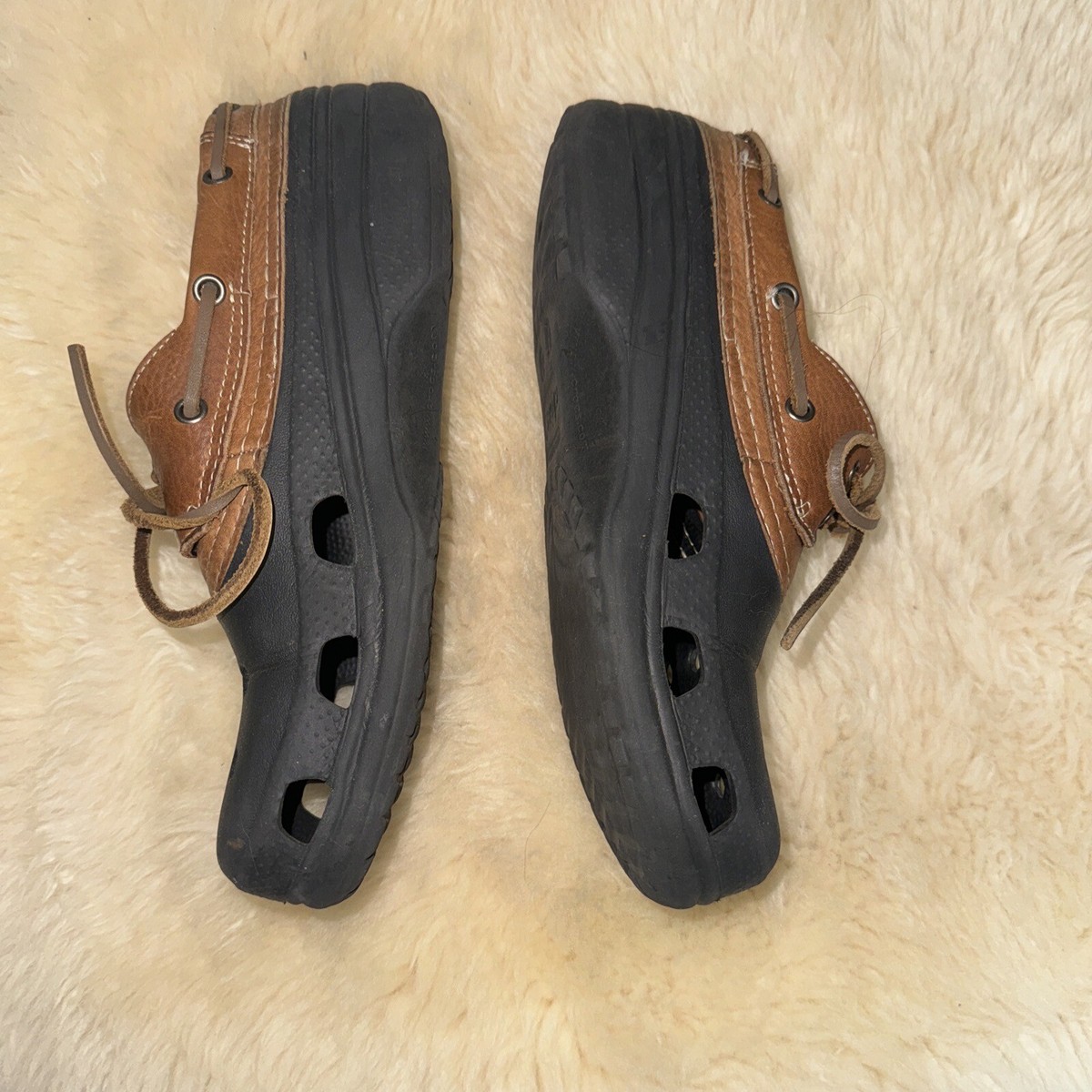 Rare CROCS Islander Pitcrew Leather Slip On Boat Shoe Slides Mens 11 Brown Black Crocs Islander Pitcrew Boat Shoes Clogs Brown Tan Black  main image 3