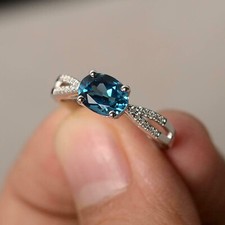 2Ct Oval Cut Blue Sapphire Women Engagement Ring 14K White Gold Plated Simulated