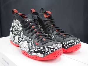 nike air foamposite one snakeskin