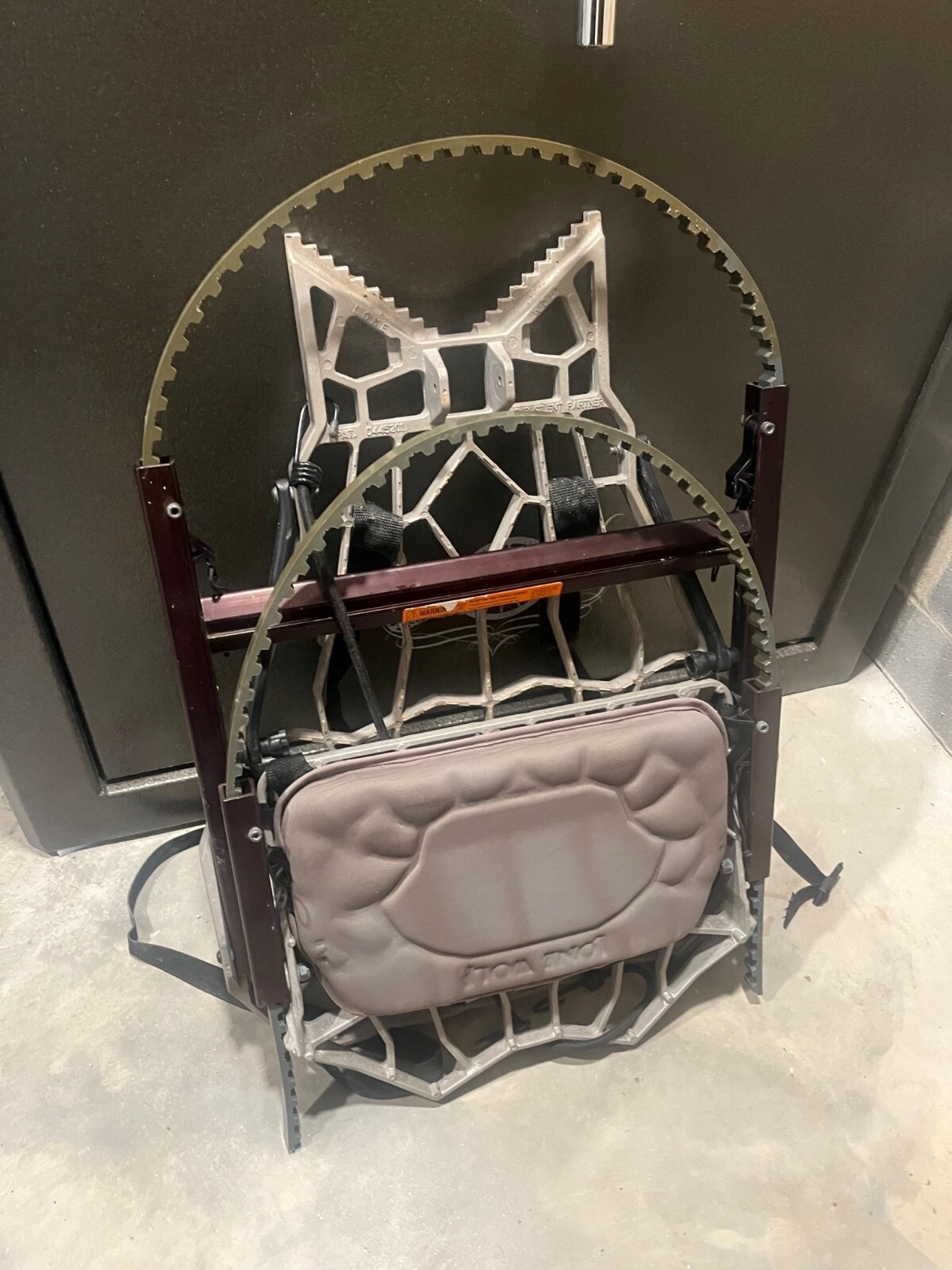 Lone Wolf Hand Climber ASSAULT Tree Stand Combo! Quick shipping! eBay