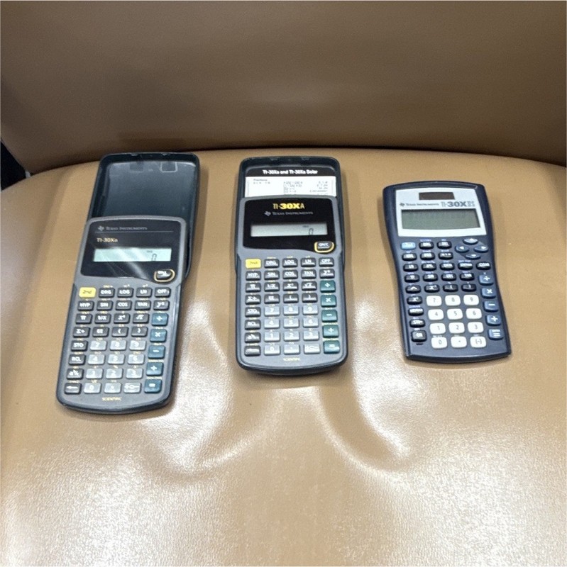 Texas Instruments TI-30Xa TI-30XA TI-30X IIS Scientific Calculator LCD Battery 