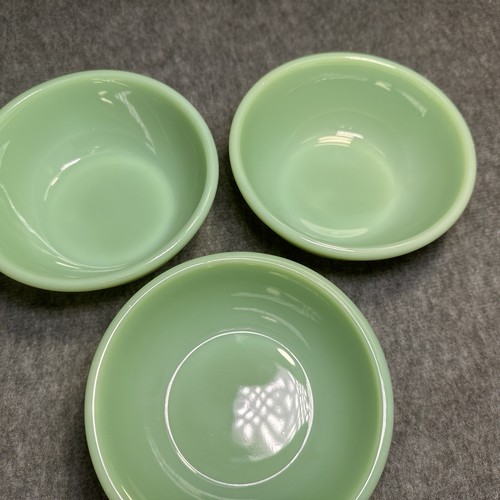 Vintage Fire King Jadeite Rolled Rim Appx. 5" Cereal Chili Bowl Lot Of 3 - Picture 2 of 7