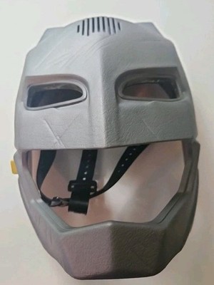 Batman Mask Batman vs Superman BATMAN Voice Changer & Light-Up Untested 