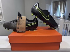 Nike Soccer Cleats Black Volt Jr Tiempo Legend 10 Club FG/MG DV4352-001 SZ 5.5Y