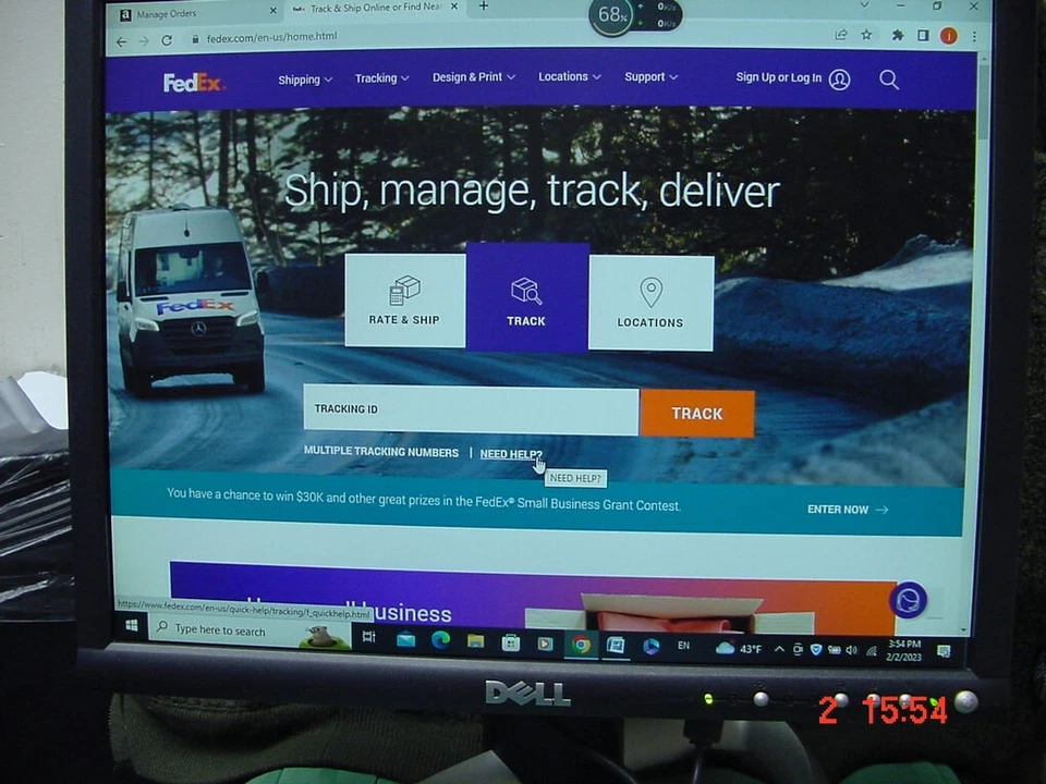 Dell UltraSharp 2001FP 20" wide screen LCD Monitor "Screen has cloudy"! - Image 3 of 4