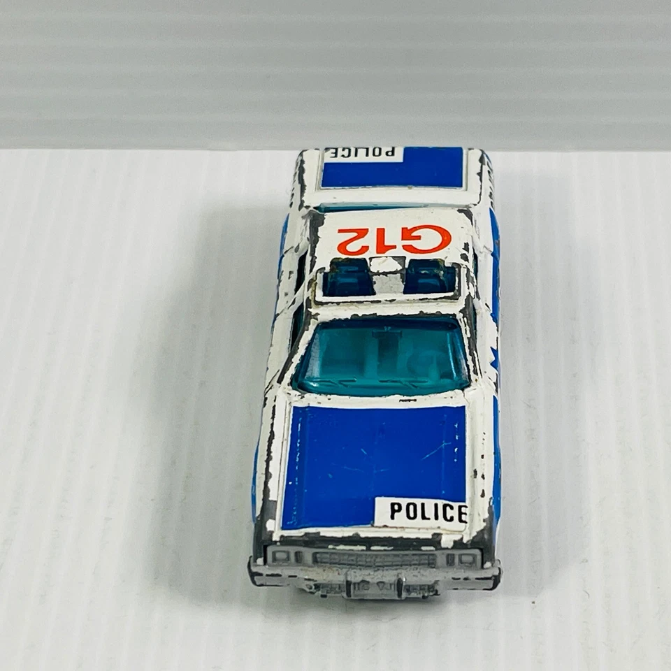 Matchbox 1979 SFPD Plymouth Gran Fury coche de policía g12 fundido a presión vintage blanco azul Foto 2 de 4