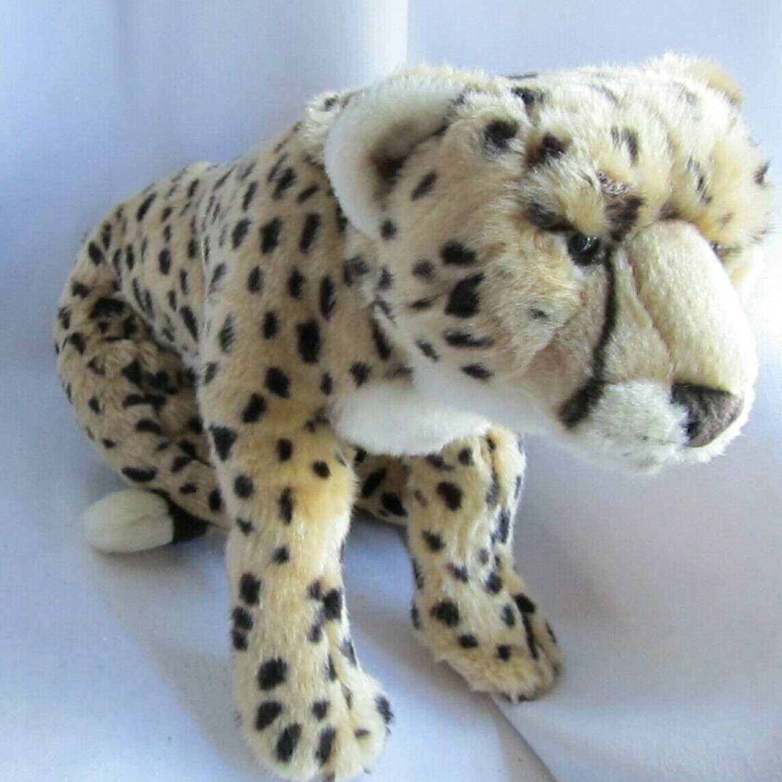 fao schwarz white tiger